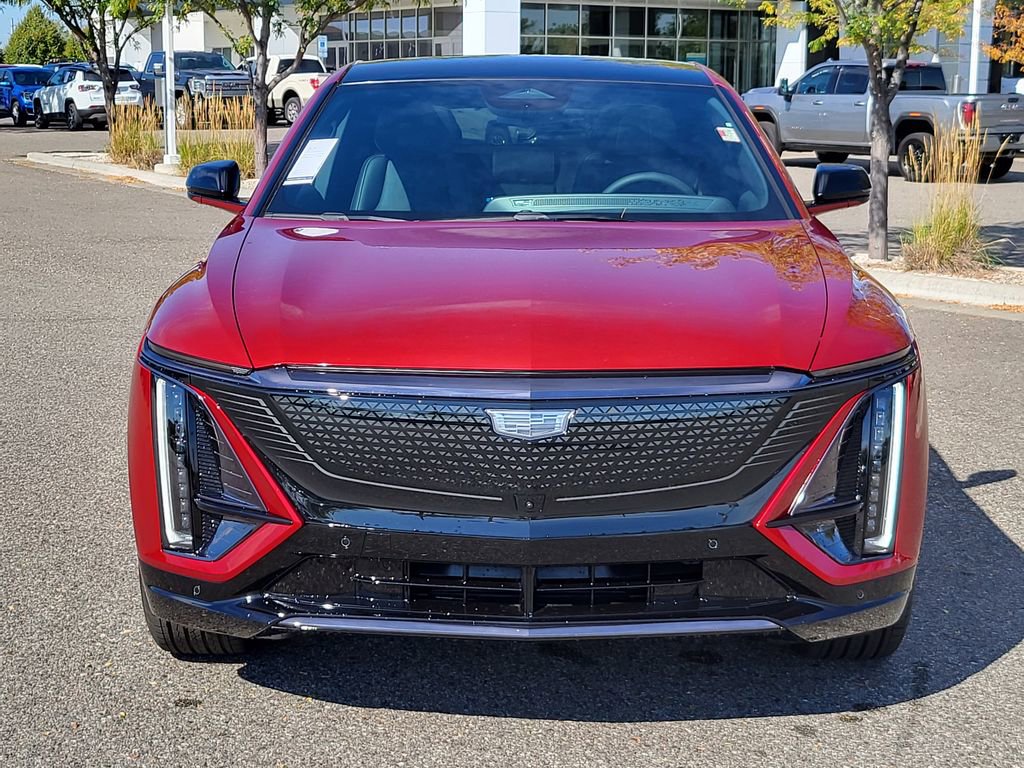 New 2025 Cadillac Lyriq Sport image 40