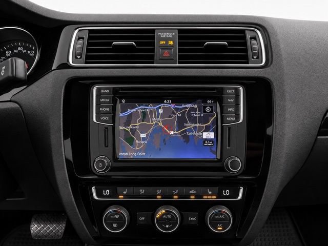 Used 2017 Volkswagen Jetta SEL FWD image 26
