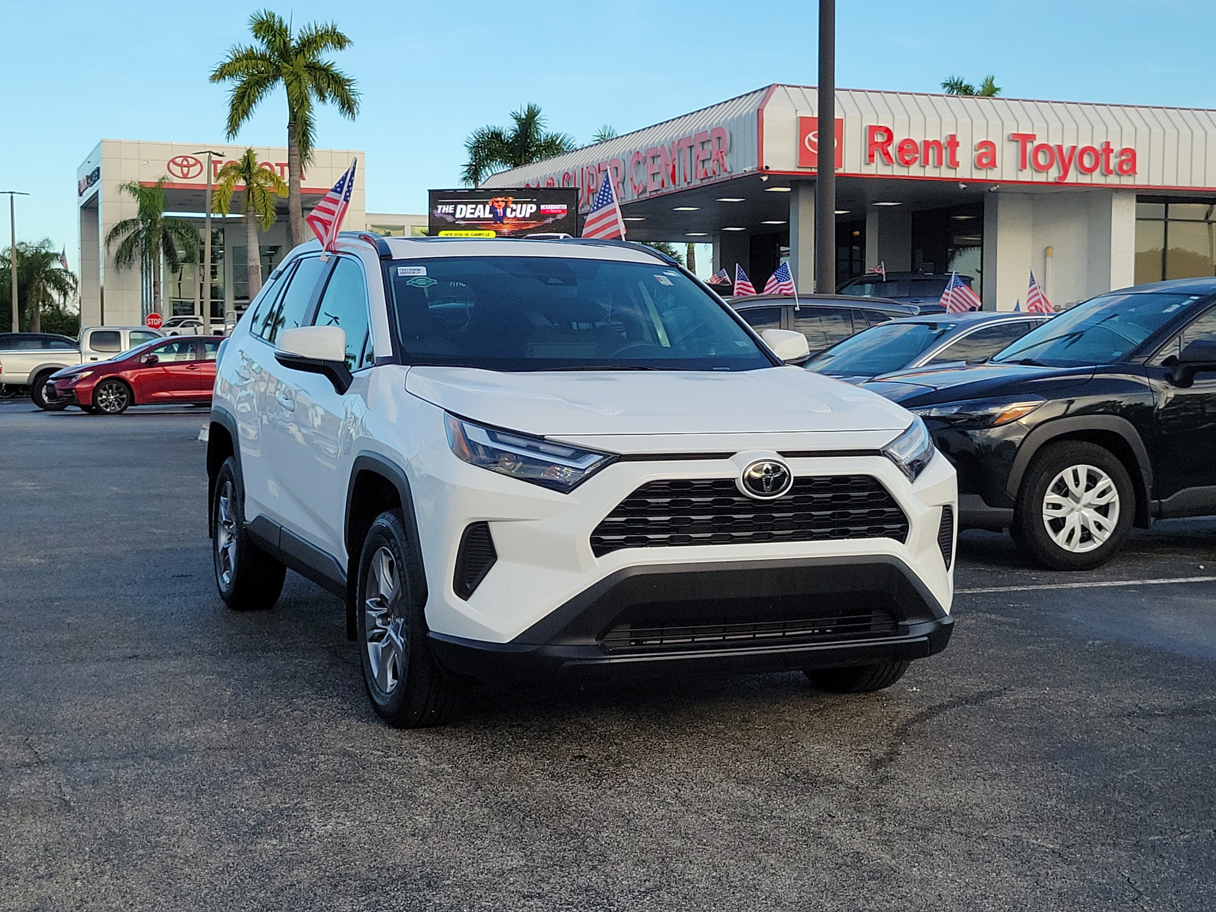 Used 2024 Toyota RAV4 XLE w/ Convenience Package FWD image 2