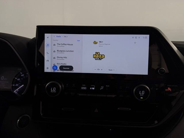 Used 2026 Toyota Highlander XLE image 22