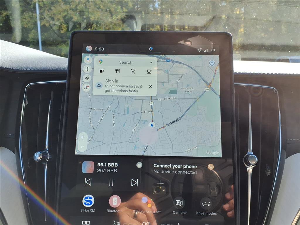 New 2026 Volvo XC60 B5 Ultra w/ Protection Package Premier image 17