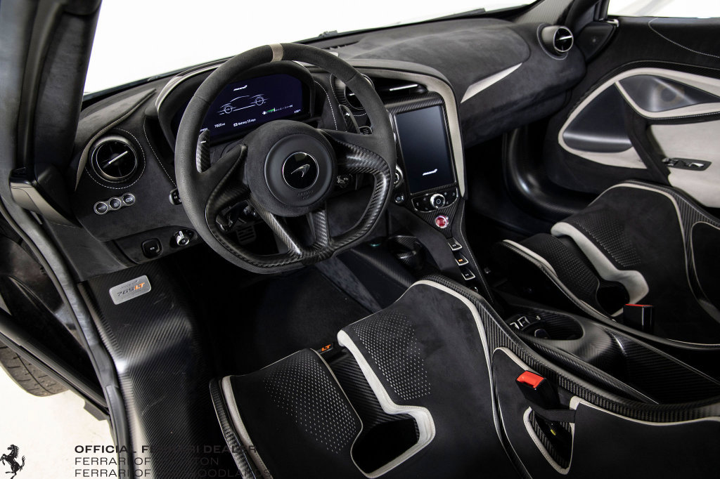 Used 2022 McLaren 765LT RWD image 4