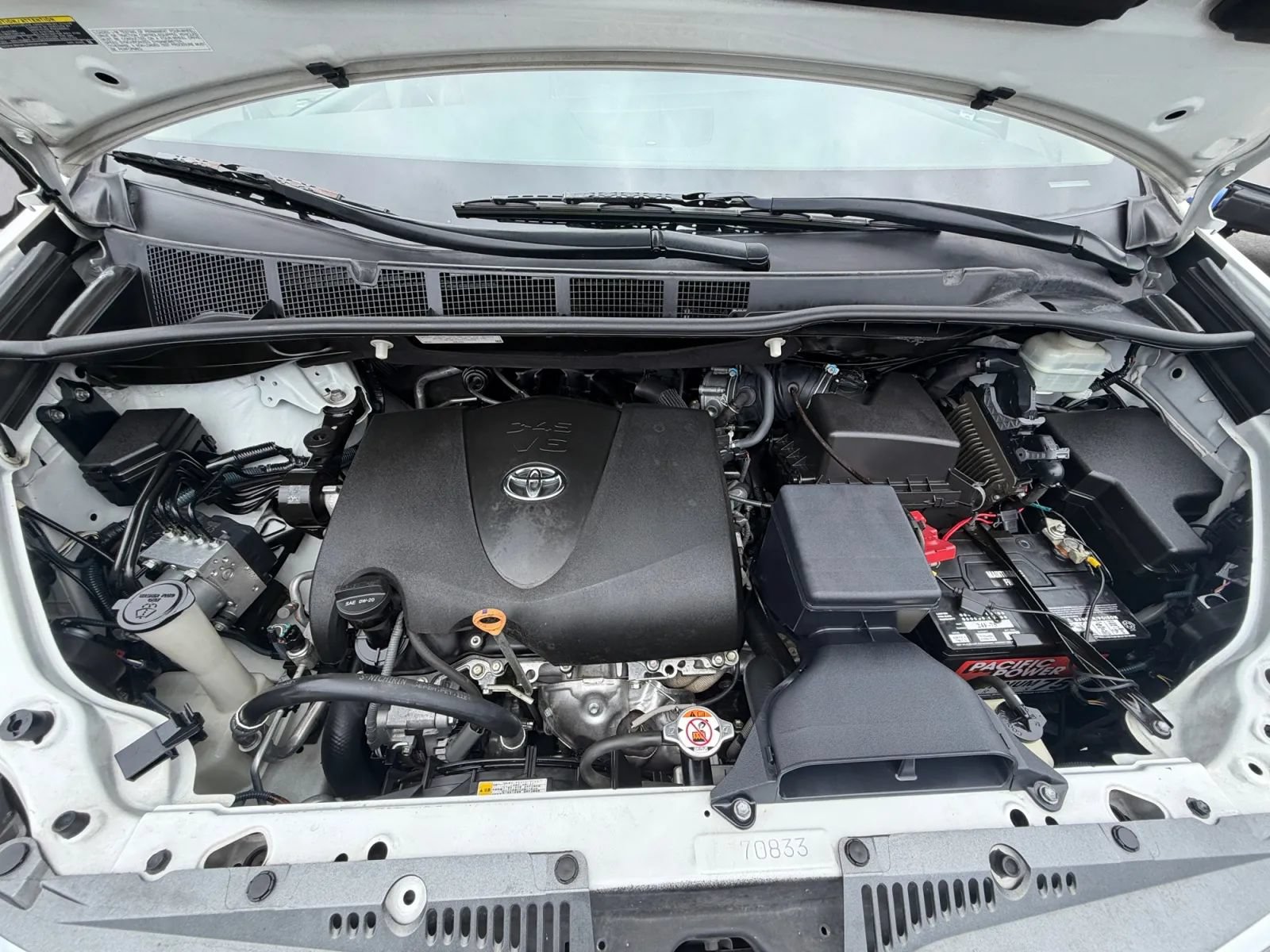 Used 2019 Toyota Sienna Limited Premium w/ Carpet Mat Package AWD/4WD image 38