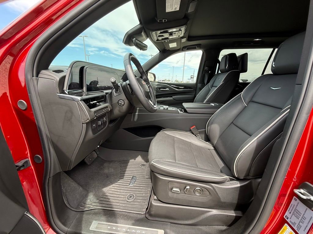 Certified 2024 Cadillac Escalade ESV Sport w/ LPO, ONYX Package image 29
