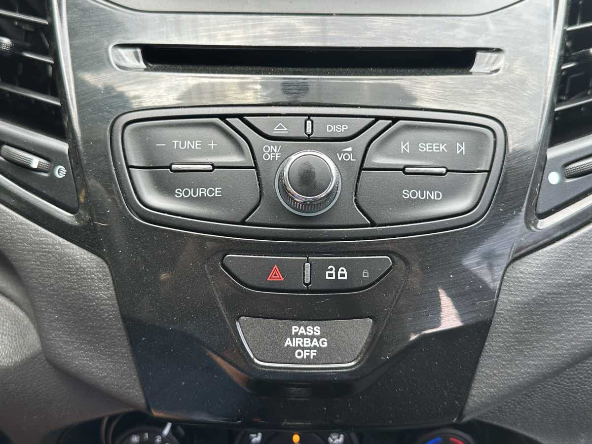 Used 2019 Ford Fiesta ST-Line FWD image 37