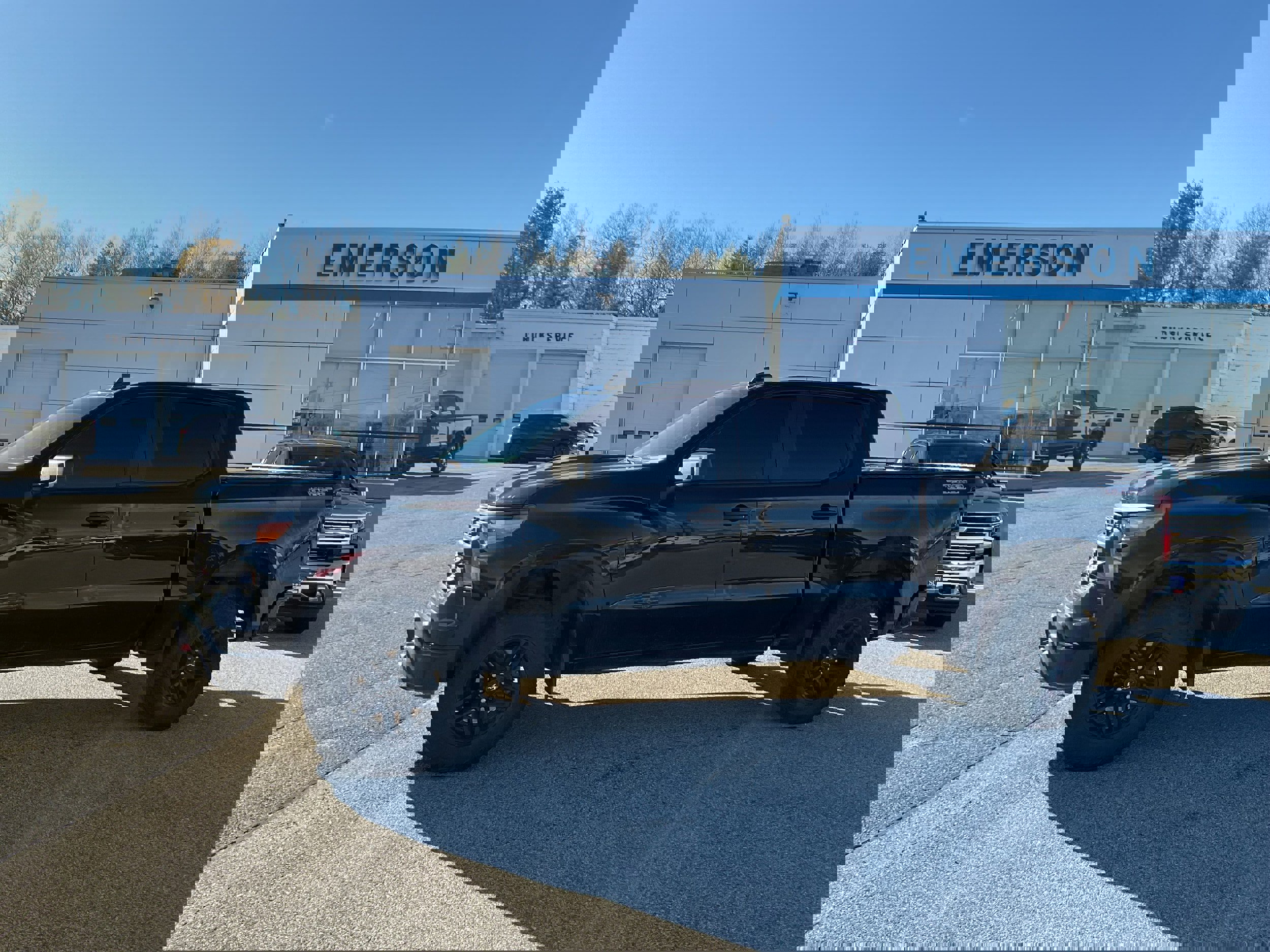 Certified 2024 Chevrolet Silverado 1500 Custom Trail Boss w/ LPO, Dark Essentials Package image 3