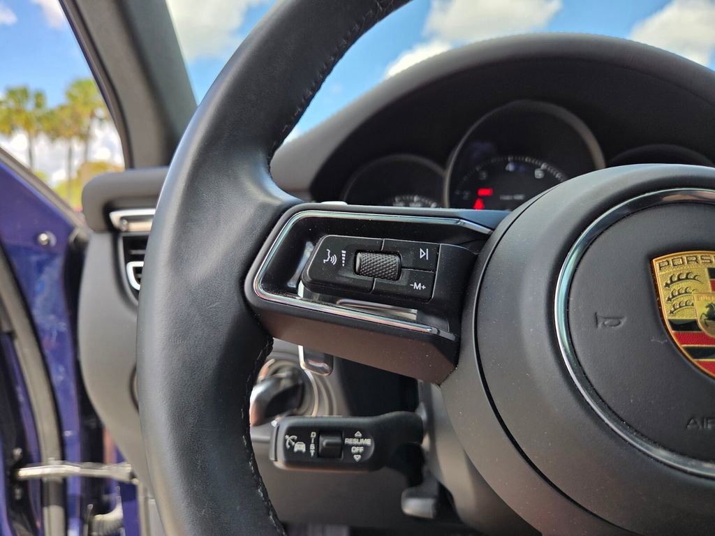 Used 2024 Porsche Macan w/ Premium Plus Package AWD/4WD image 18