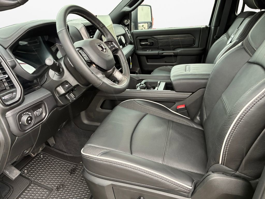 New 2026 RAM 3500 Limited image 19