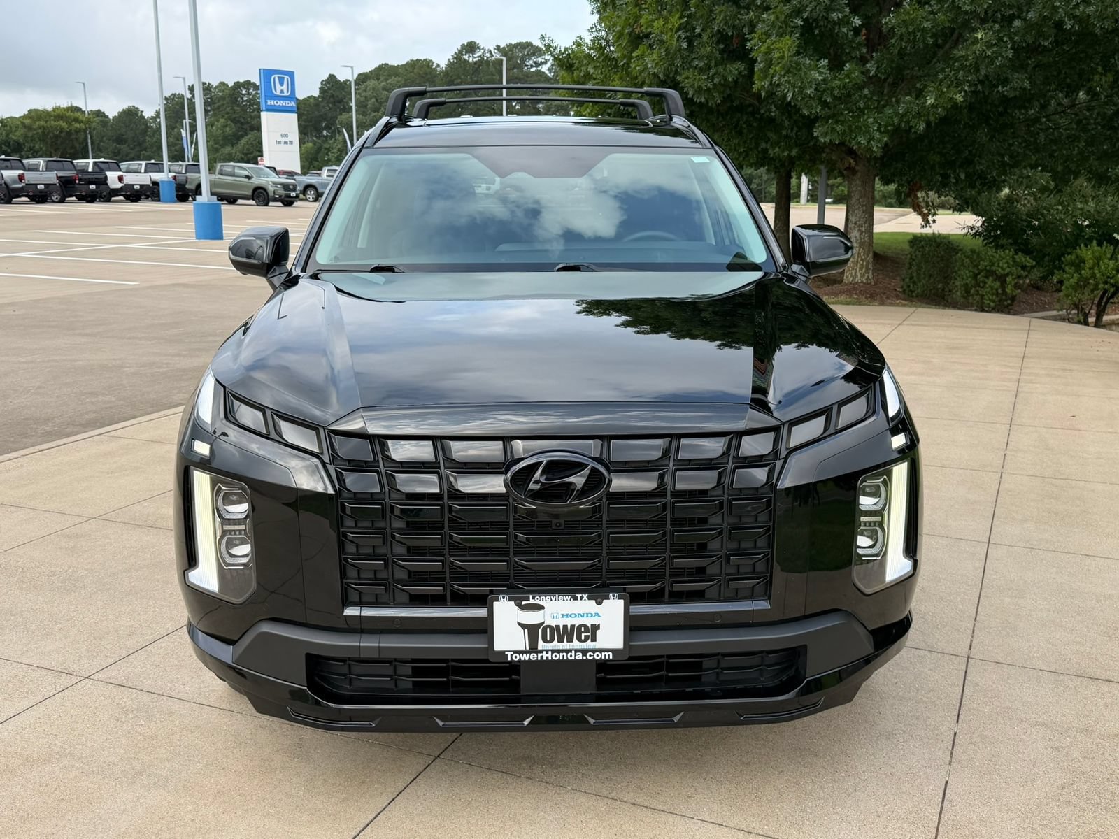 Used 2025 Hyundai Palisade XRT AWD/4WD image 2