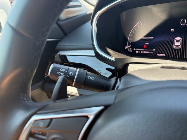 Used 2025 Acura MDX SH-AWD w/ Technology Package image 16