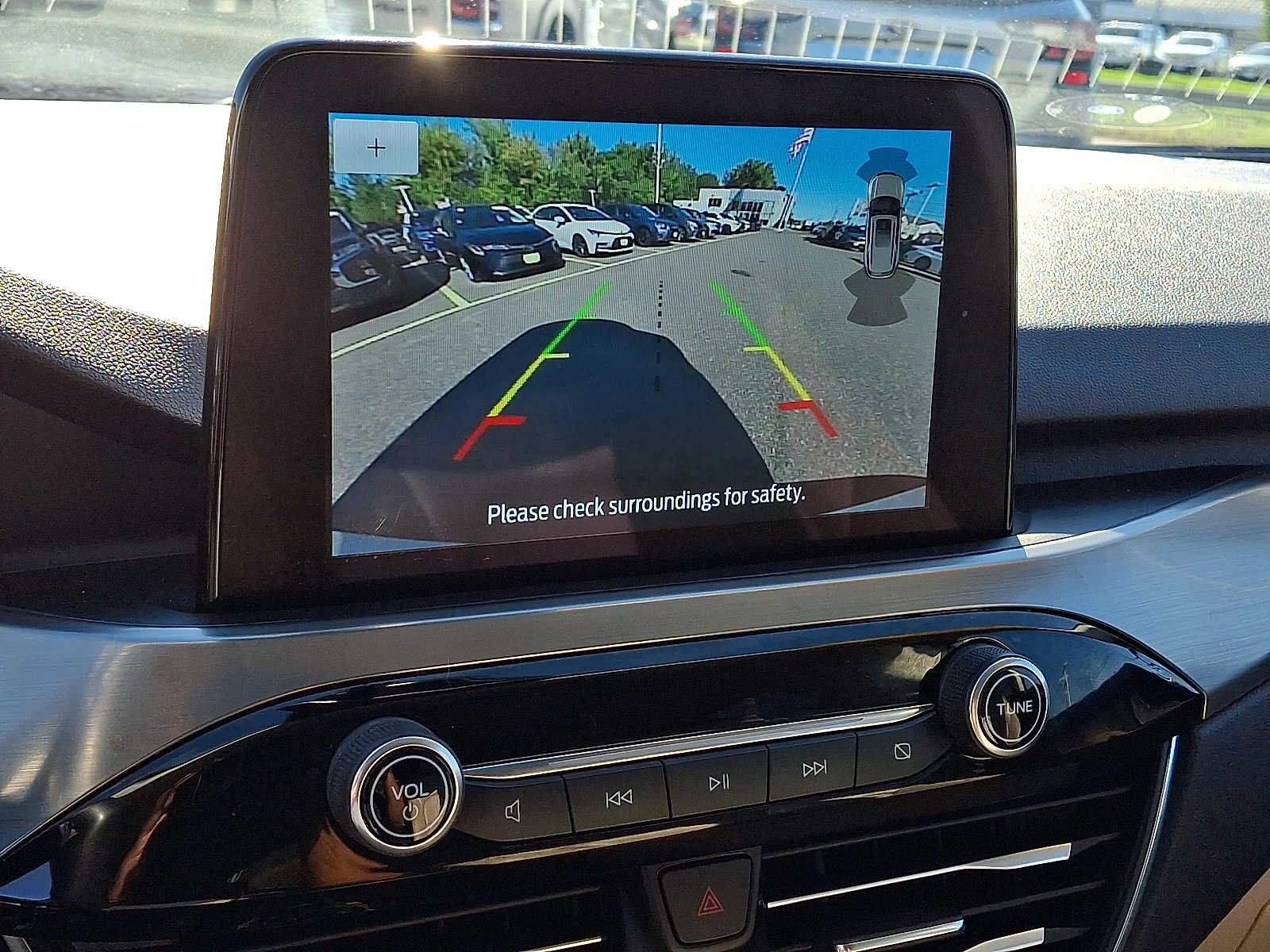 Used 2022 Ford Escape Titanium w/ Class II Trailer Tow Package image 21