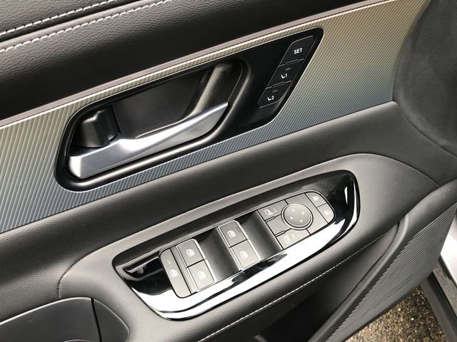 Certified 2025 Nissan Murano SL image 24