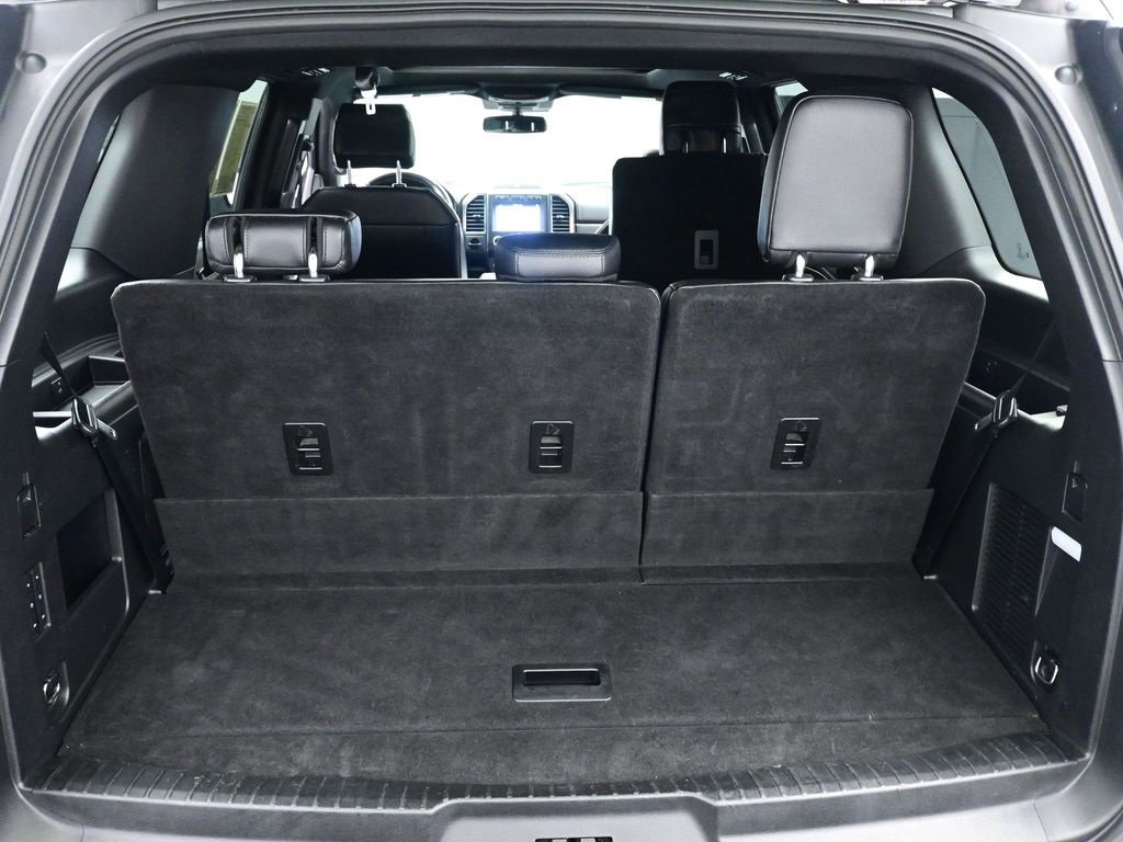 Used 2019 Ford Expedition Limited w/ Equipment Group 302A image 24