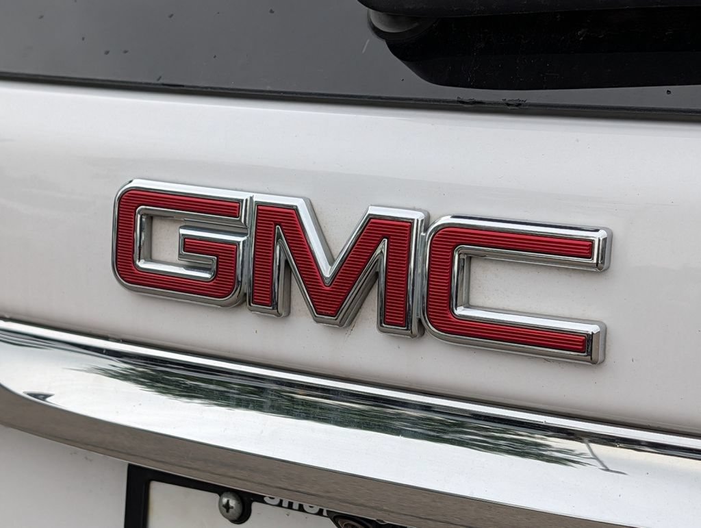 Used 2019 GMC Terrain SLT w/ Preferred Package AWD/4WD image 10