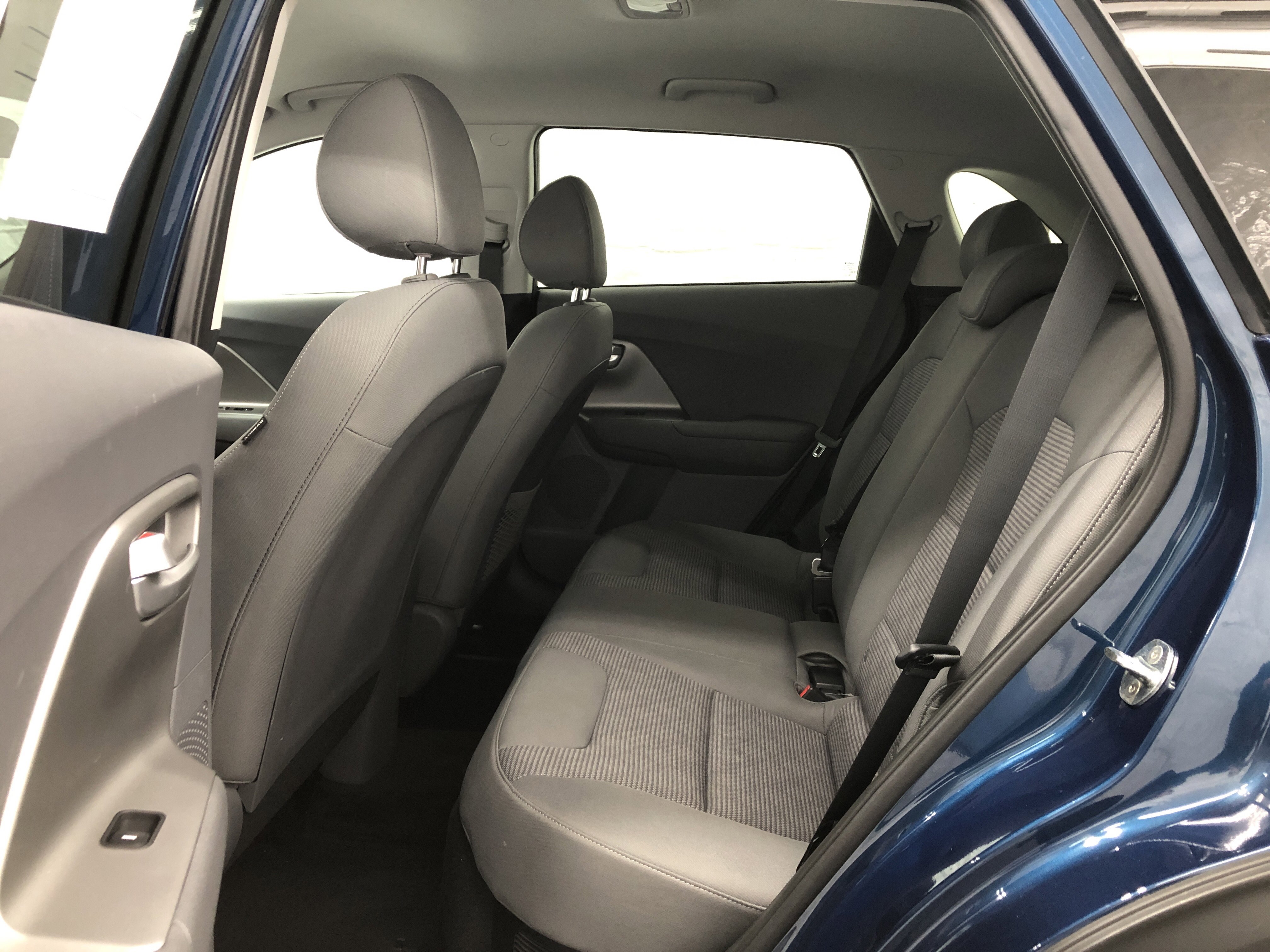 Used 2022 Kia Niro LX FWD image 10