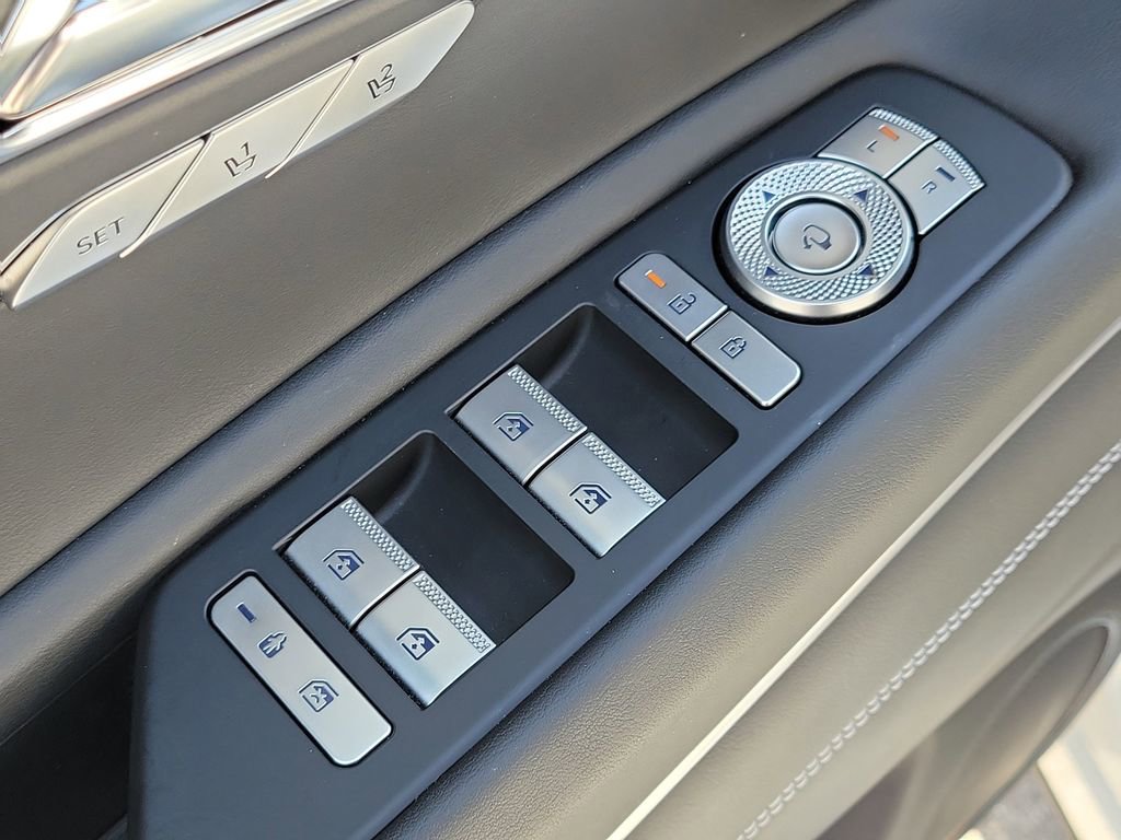 Used 2025 Genesis GV80 3.5T image 26