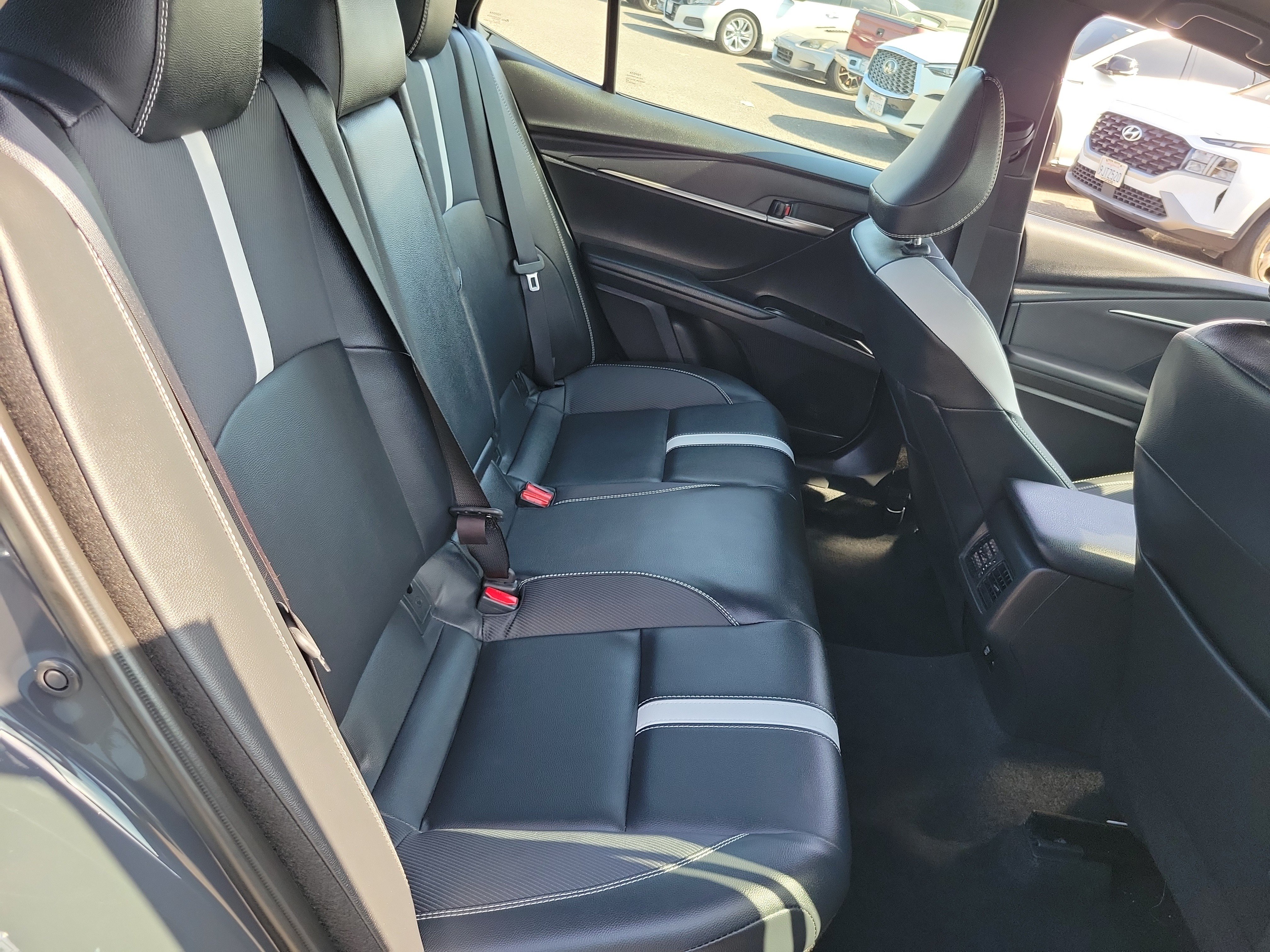 Used 2026 Toyota Camry SE FWD image 23