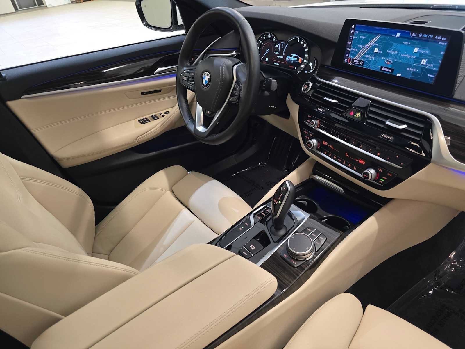 Used 2019 BMW 530e xDrive w/ Convenience Package AWD/4WD image 30