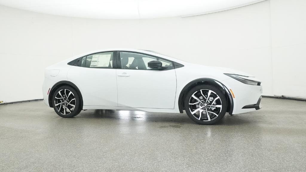 New 2026 Toyota Prius Plug-In Hybrid image 28