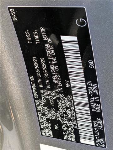 Used 2023 Lexus LX 600 LX 600 Premium w/ Appearance Package image 25