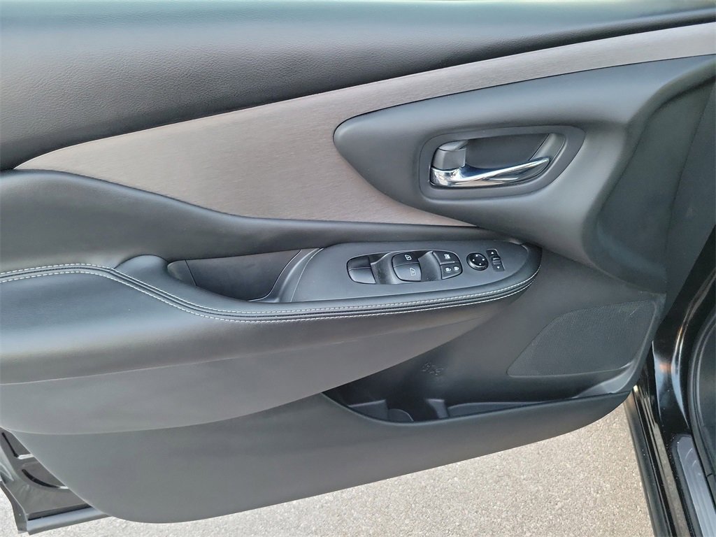 Certified 2021 Nissan Murano S image 15