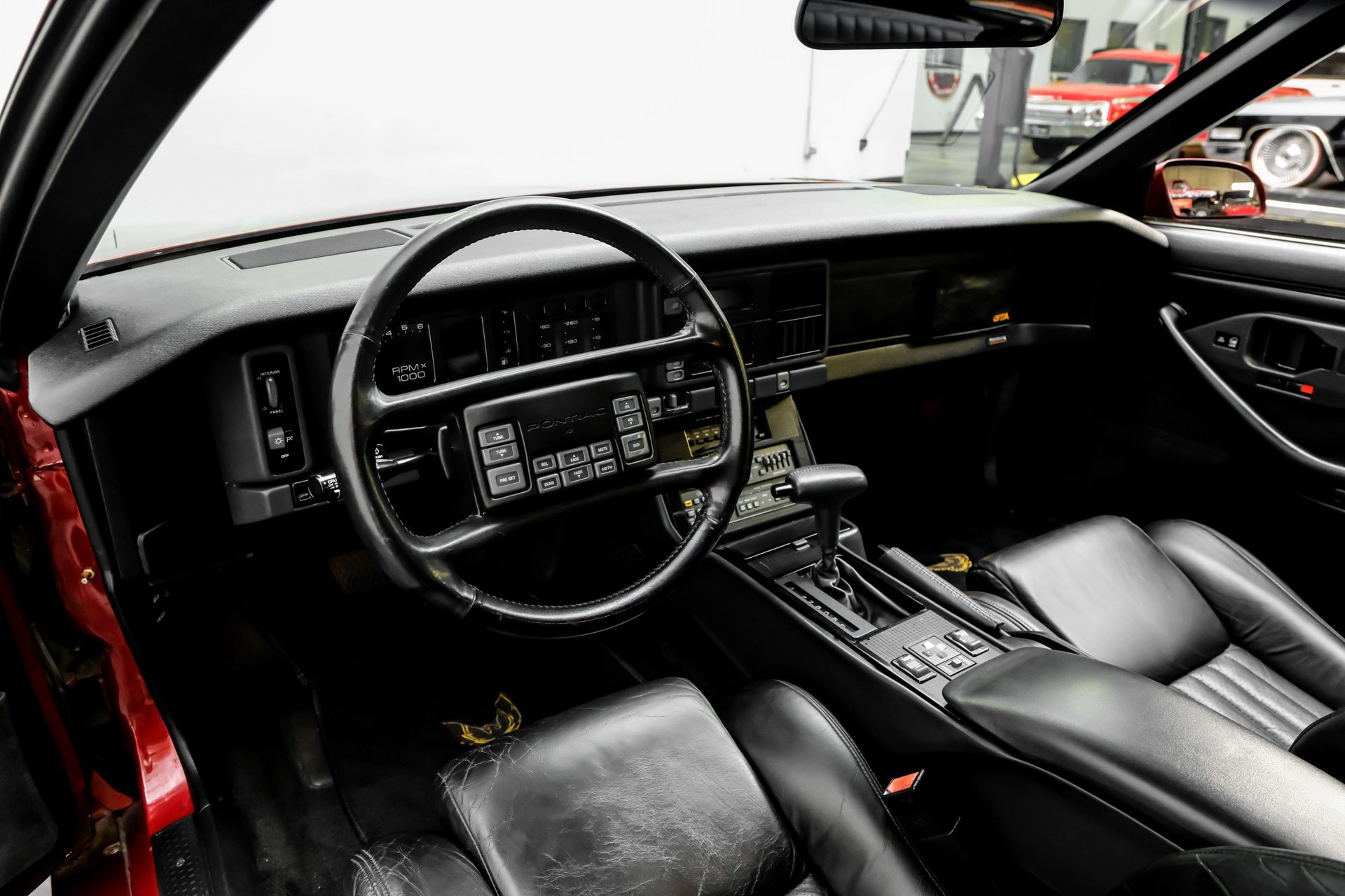 Used 1988 Pontiac Firebird Trans Am image 4