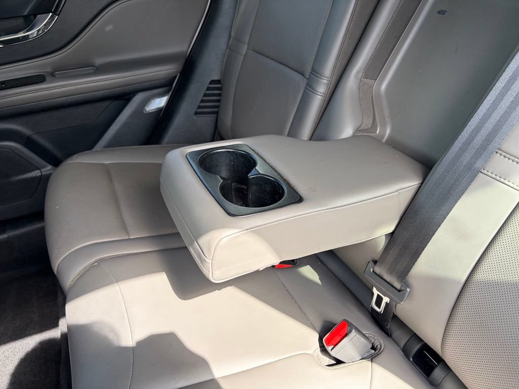 Certified 2023 Lincoln Corsair Reserve w/ Equipment Group 201A AWD/4WD image 15