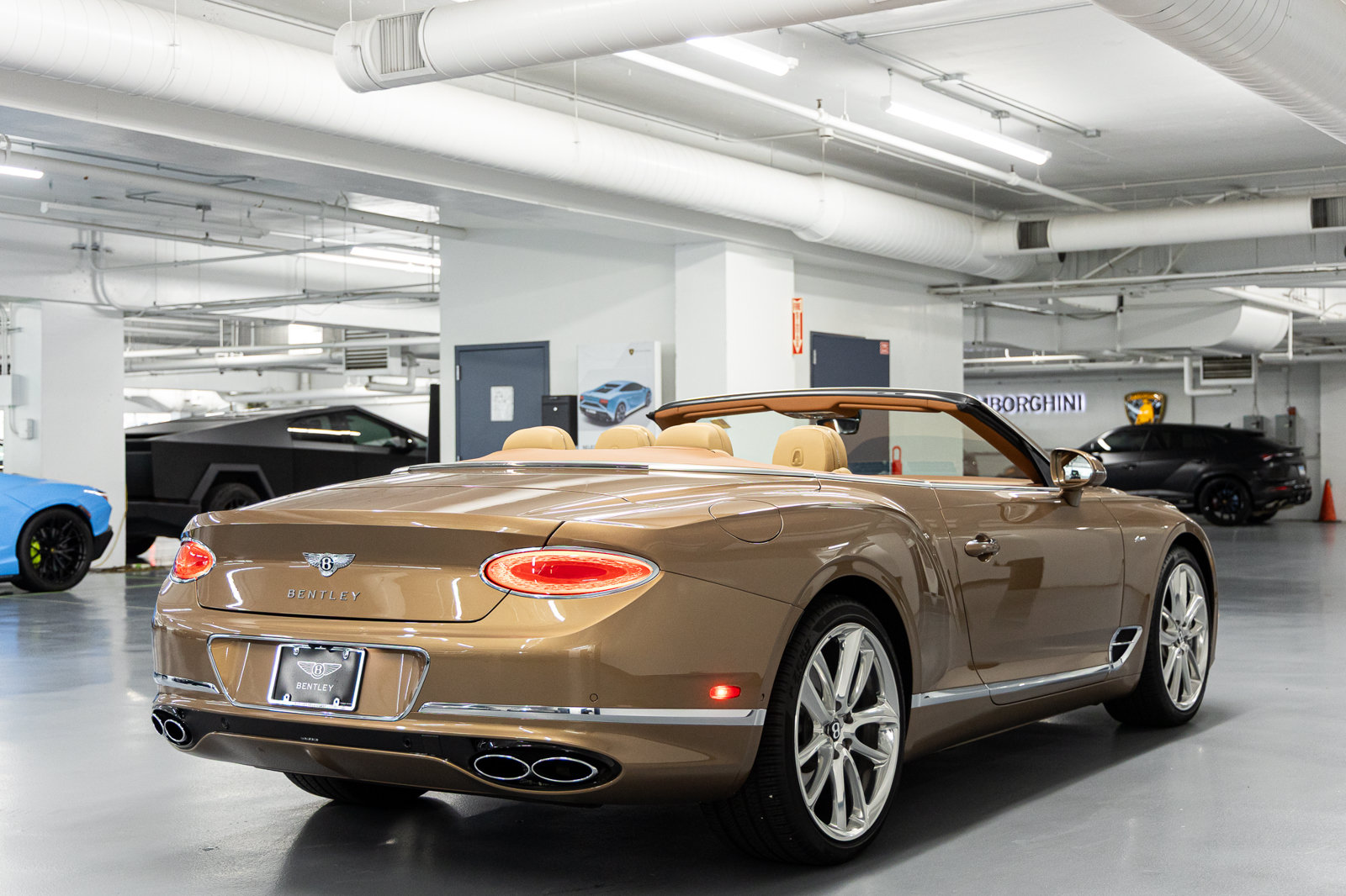 Used 2023 Bentley Continental GT Azure AWD/4WD image 6