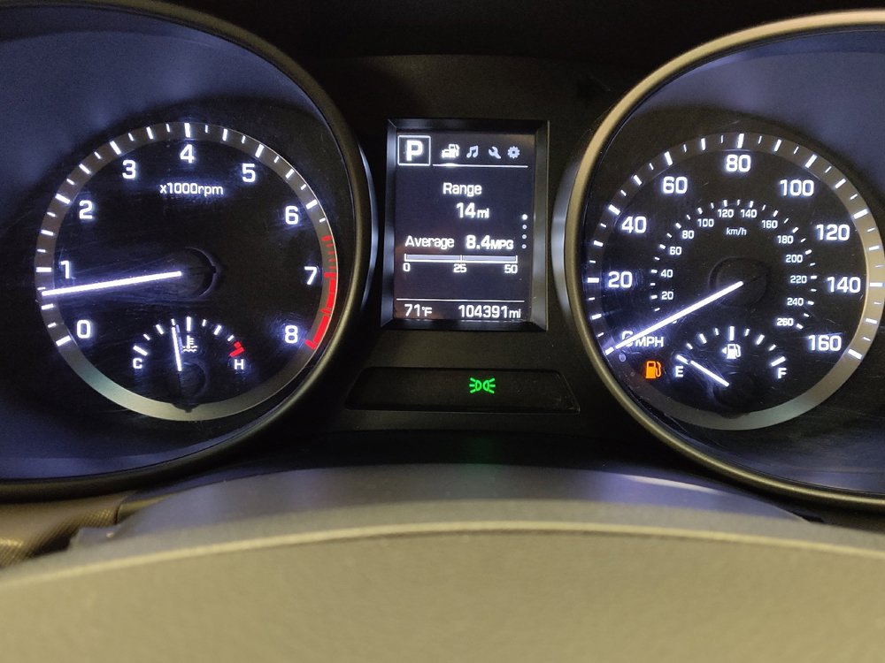 Used 2018 Hyundai Santa Fe SE image 23