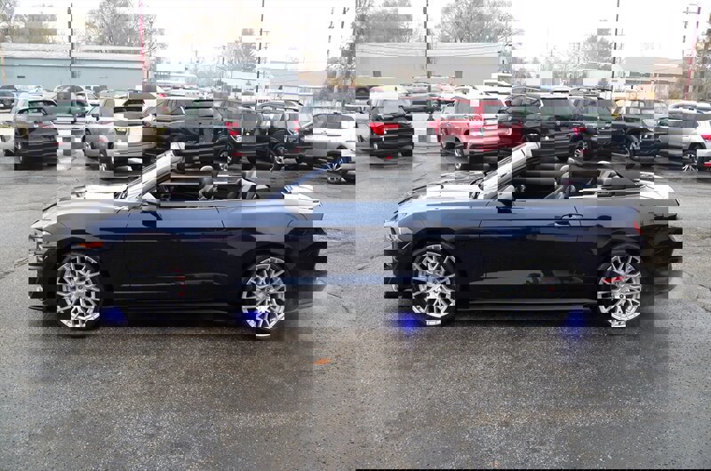 Used 2018 Ford Mustang Premium w/ Equipment Group 201A image 15