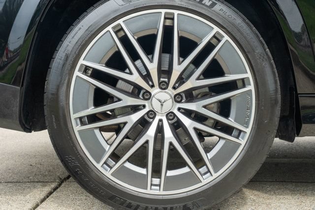 Used 2024 Mercedes-Benz GLE 53 AMG 4MATIC Coupe w/ Driver Assistance Package image 64