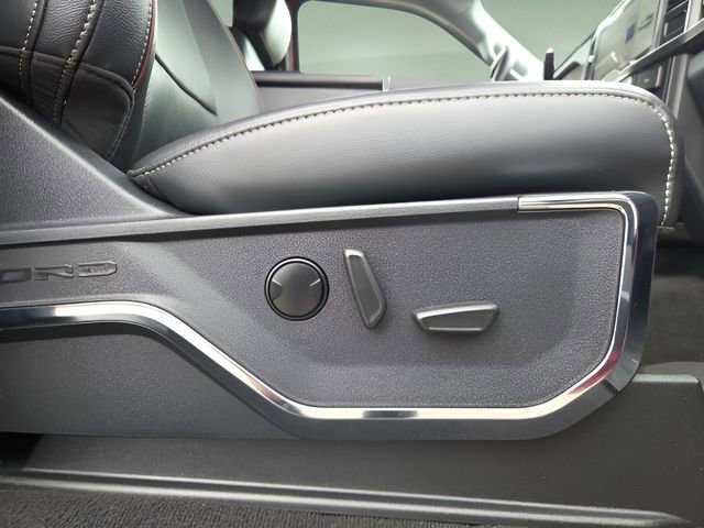 Used 2024 Ford F350 Lariat w/ FX4 Off-Road Package image 16