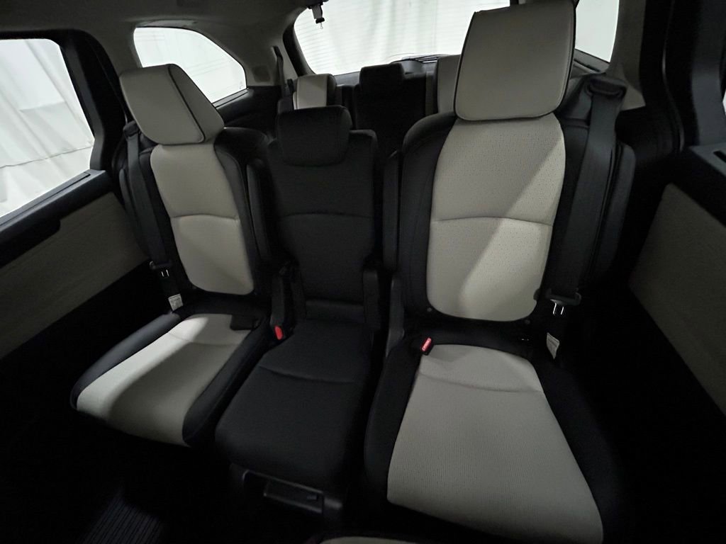 Used 2026 Honda Odyssey Elite image 27