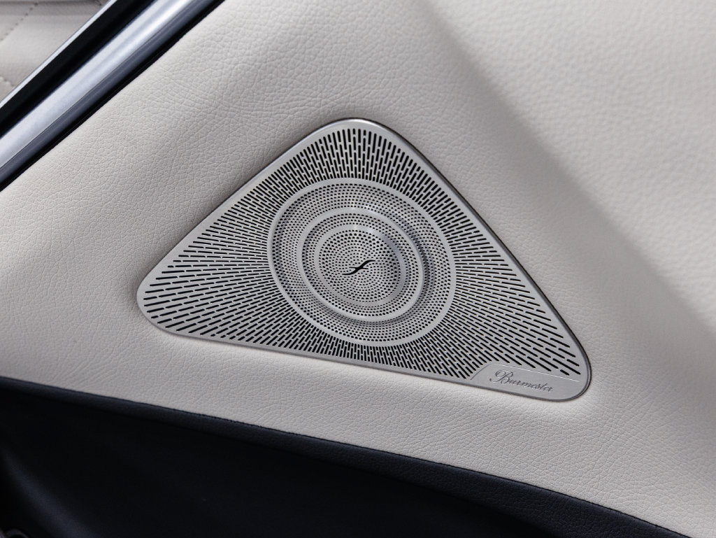 Used 2025 Mercedes-Benz S 580e 4MATIC Sedan image 7