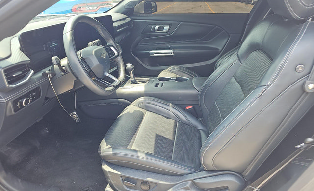 Used 2024 Ford Mustang GT Premium RWD image 4