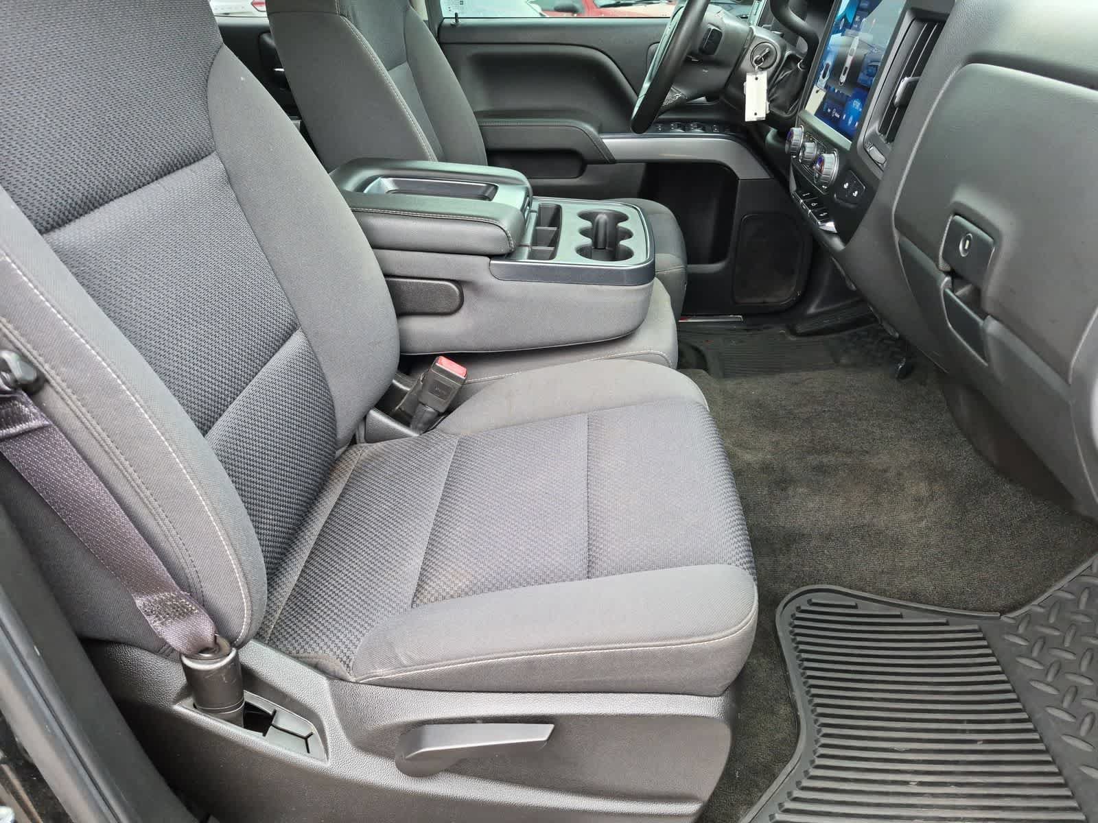 Used 2017 Chevrolet Silverado 1500 LT w/ All Star Edition AWD/4WD image 21