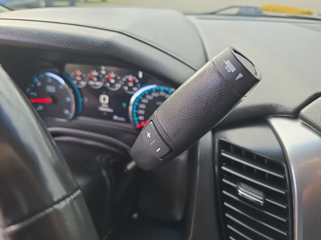 Certified 2018 Chevrolet Suburban Premier image 18