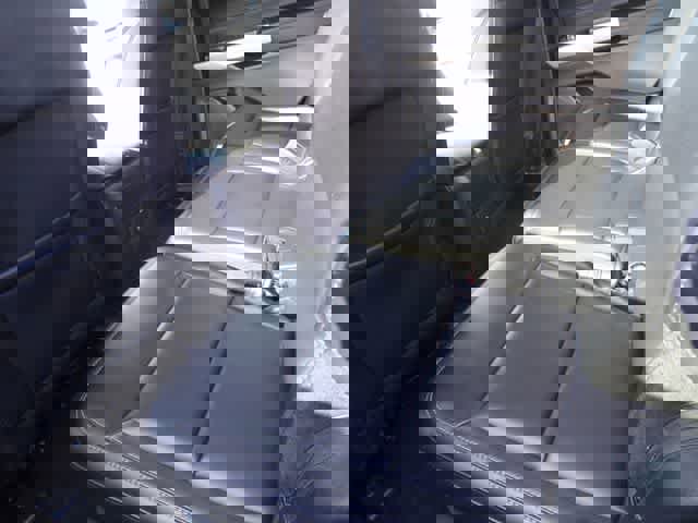 Used 2024 Ford Explorer XLT w/ Equipment Group 202A image 18