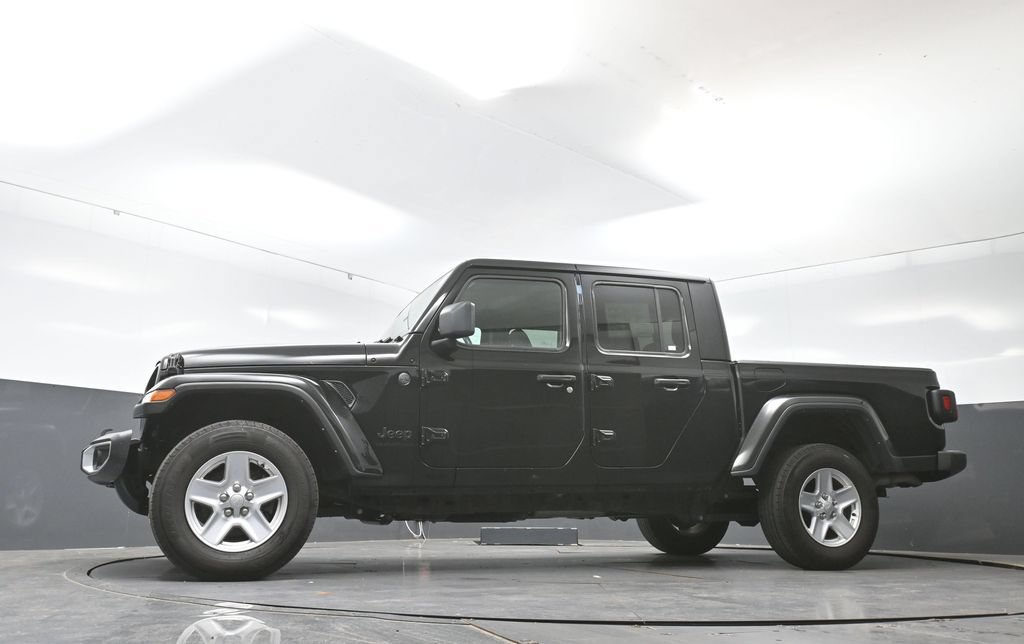 Used 2023 Jeep Gladiator Sport AWD/4WD image 52