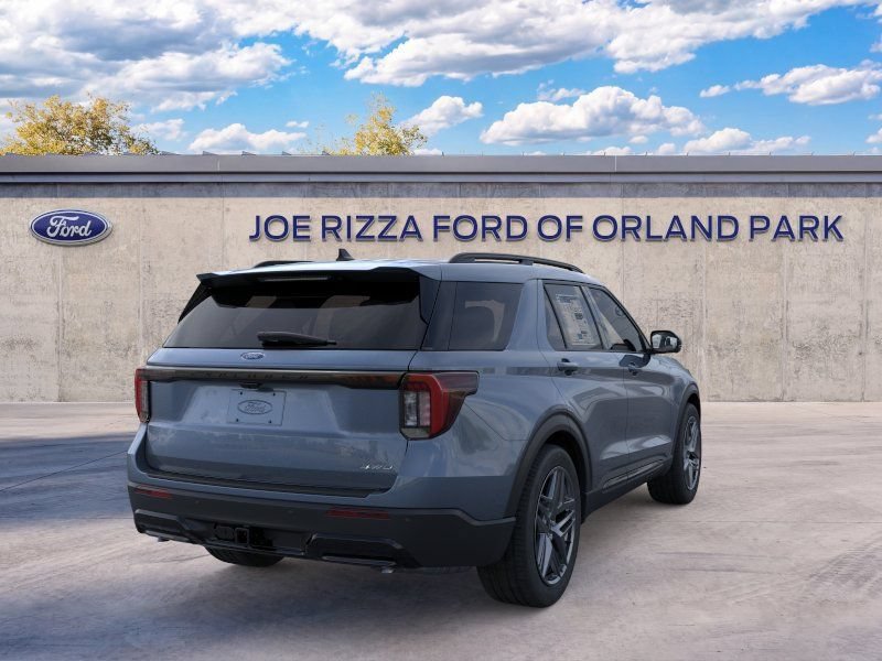 New 2026 Ford Explorer ST-Line w/ ST-Line Street Pack AWD/4WD image 8