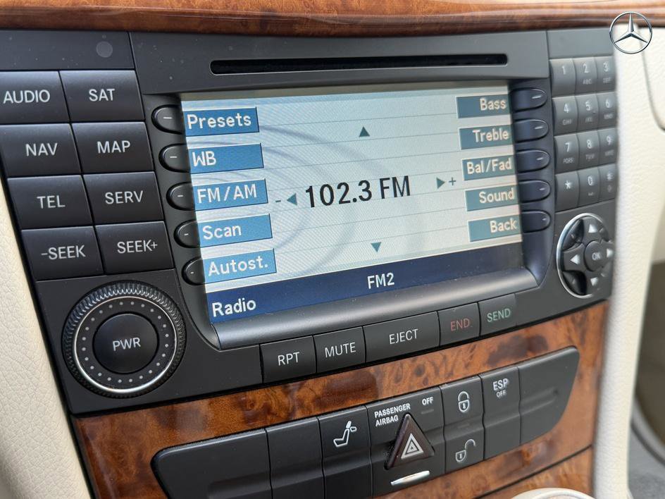 Used 2003 Mercedes-Benz E 500 Sedan image 18