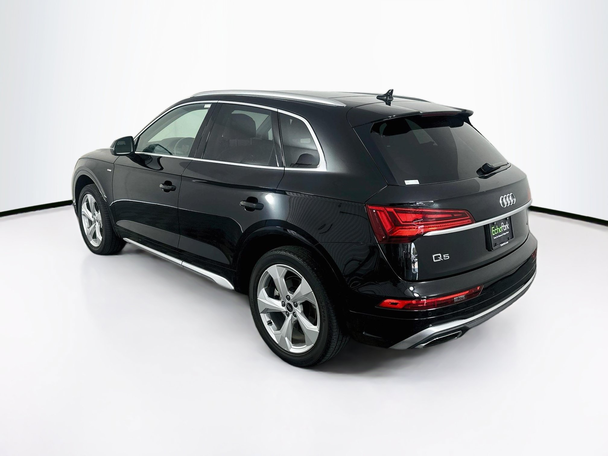 Used 2022 Audi Q5 2.0T Premium Plus w/ Premium Plus Package AWD/4WD image 5