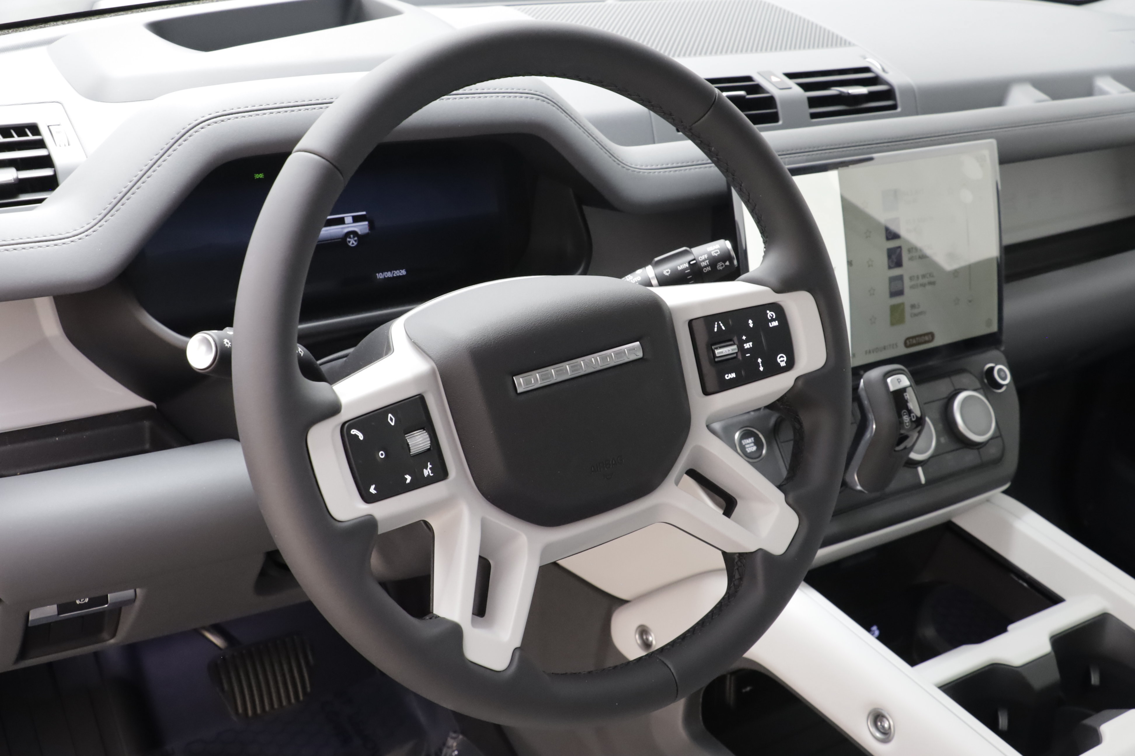 New 2026 Land Rover Defender 130 S AWD/4WD image 9