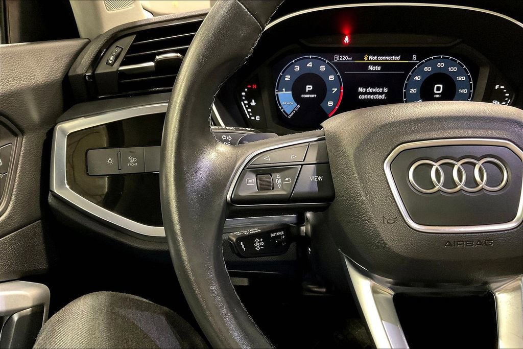 Used 2022 Audi Q3 2.0T Premium Plus image 11