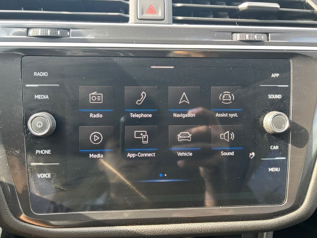 Used 2024 Volkswagen Tiguan SE FWD image 27