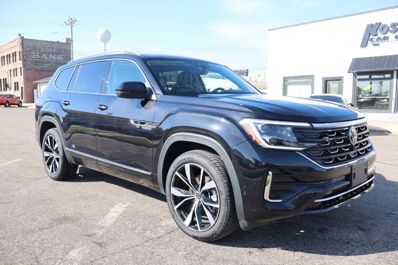 Used 2026 Volkswagen Atlas SEL Premium R-Line AWD/4WD image 2