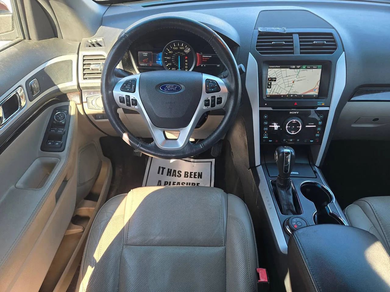 Used 2014 Ford Explorer Limited w/ Equipment Group 301A AWD/4WD image 30