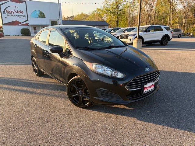 Used 2014 Ford Fiesta S FWD image 2