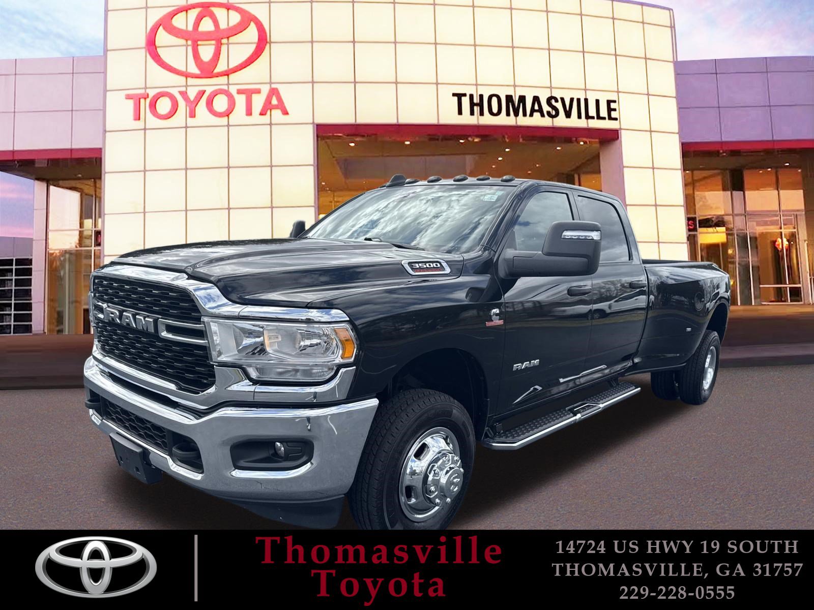 Used 2024 RAM 3500 Big Horn image 1