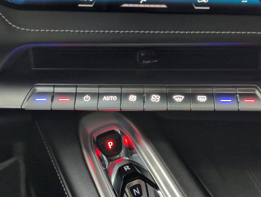 Used 2026 Chevrolet Corvette Stingray Coupe w/ 1LT image 12